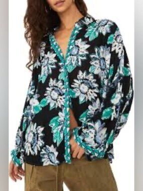 We The Free Good Vibrations Green Shirt Sunflower Print Button Down M Boho Top